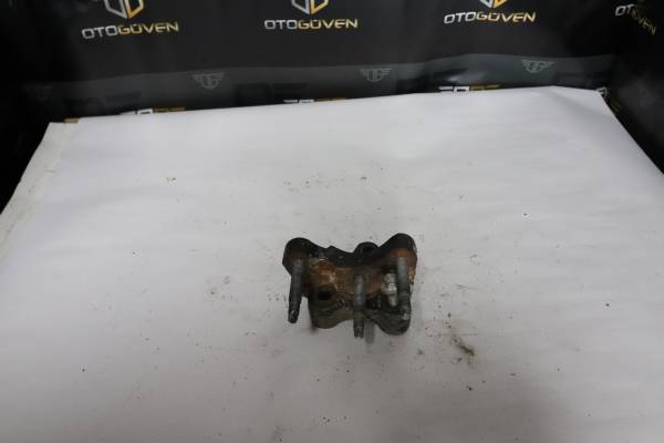 FORD CUSTOM 310 L 155 PS ÇIKMA PARÇA  ŞANZIMAN ARKA KULAĞI